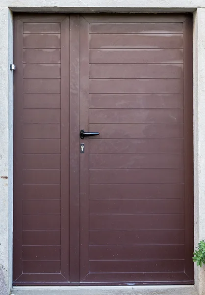 Double-wing front door brown — Stock Photo, Image