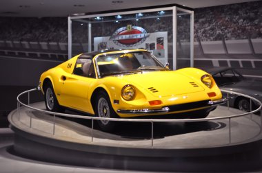 Ferrari dünya Abu Dhabi Birleşik Arap Emirlikleri