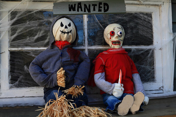 Разыскиваемые монстры Хэллоуина
 