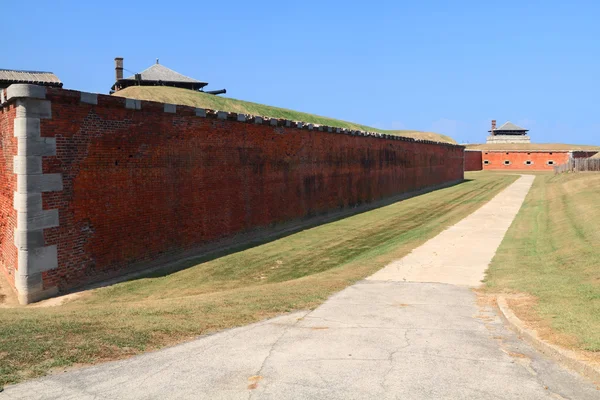Bize Ulusal tarihi dönüm noktası - Niagara Fort dış duvar eski — Stok fotoğraf