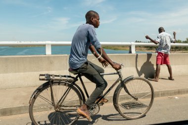 Malavi birincil araç olarak Bisiklete binme