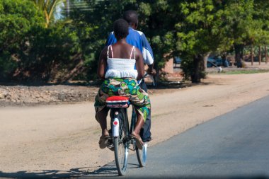 Malavi birincil araç olarak Bisiklete binme