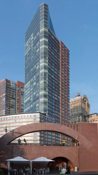 Архитектурные чудеса Манхэттена — стоковое фото