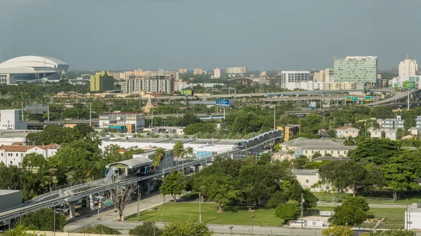 Flygfoto över downtown miami — Stockfoto