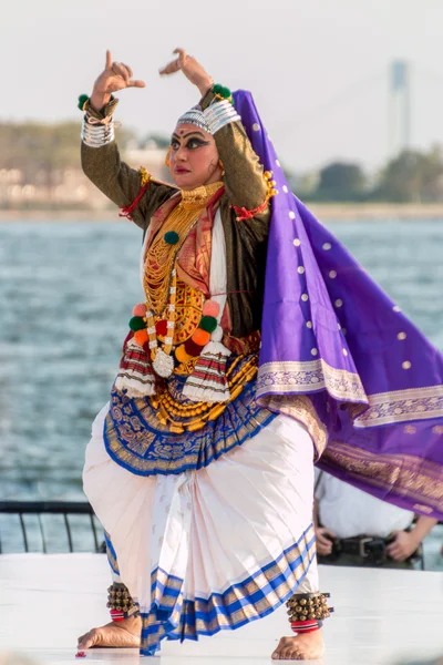 Traditioneller indischer Tanz — Stockfoto