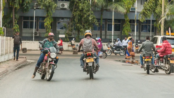 Bodaboda taxi in Tanzania — Stockfoto