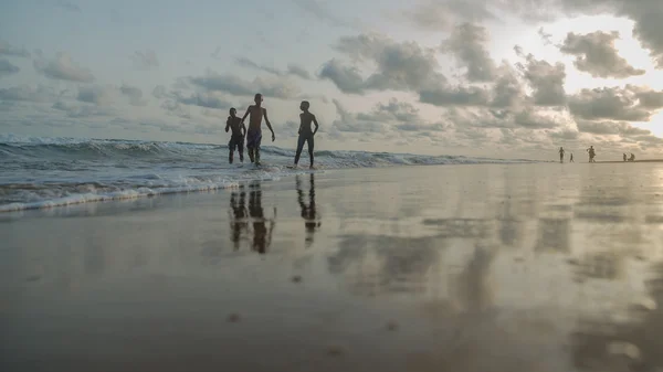Pondělí odpoledne na pláži Obama, Cotonou — Stock fotografie