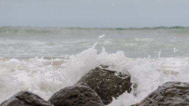 Atlantik Okyanusu Dalgaları