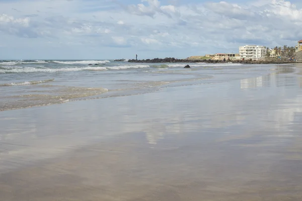 ダカールの海岸に沿ってビーチ — ストック写真