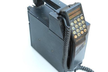 cep telefonu beyaz arkaplanda izole edildi