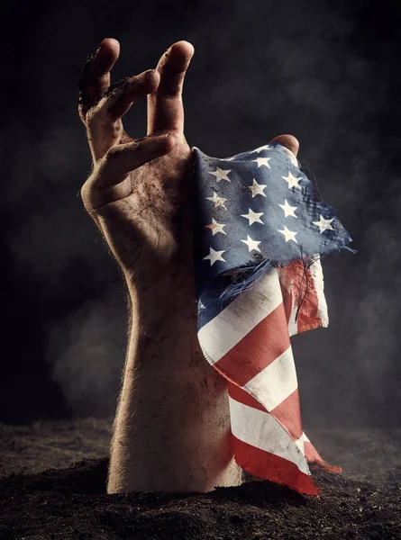 Bandera americana en la mano — Foto de Stock