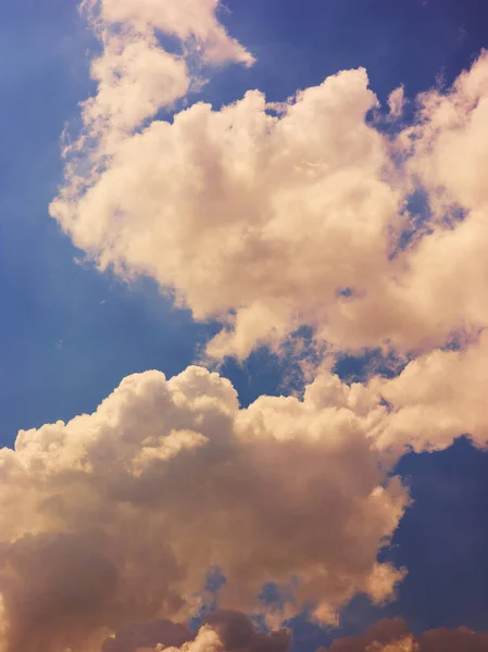 Mooie Bewolkte Lucht Natuur Achtergrond — Stockfoto