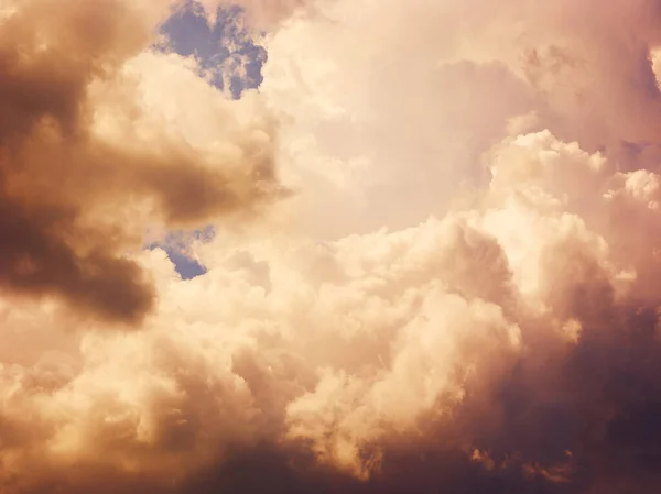 Stora Stormiga Moln Vintage Sky Bakgrund — Stockfoto