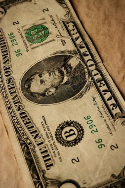 Beş dolarlık banknotla Grunge arkaplanı