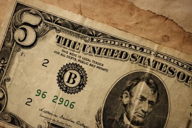 Beş dolarlık banknotla Grunge arkaplanı