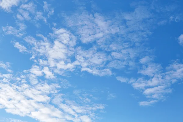 Bellissimo cielo blu — Foto Stock