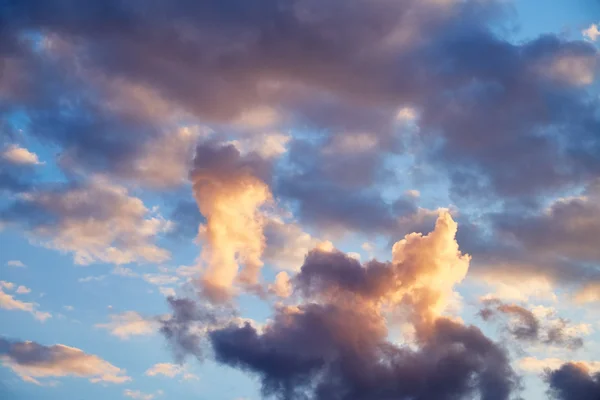 Cielo nublado — Foto de Stock