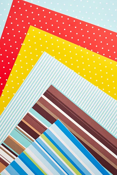 Foto de cartões coloridos brilhantes — Fotografia de Stock