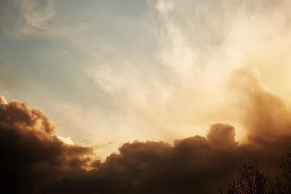 Sky with stormy clouds — Stock Photo, Image