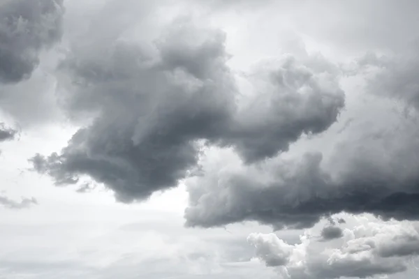 Vihar ég felhők — Stock Fotó