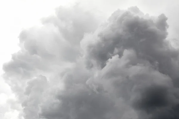 Drámai ég viharos felhőkkel — Stock Fotó