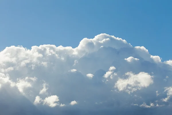 Stürmische Wolken — Stockfoto
