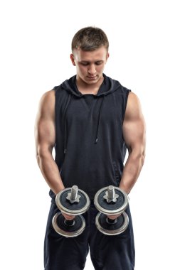 Coutout fitness adam her iki eliyle halter kaldırma. Güç eğitim. Sağlıklı bir yaşam tarzı. Fitness ve spor. Pazı egzersizleri.