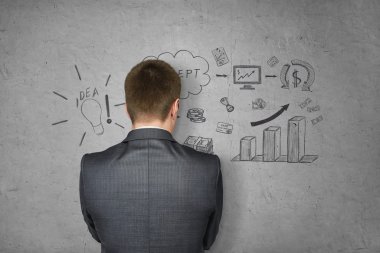 Duvar çizimleri ile işadamı