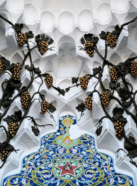 Foto parede de mosaico ornamento — Fotografia de Stock