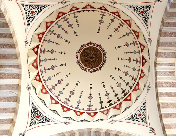Dôme photo dans la mosquée turque — Photo