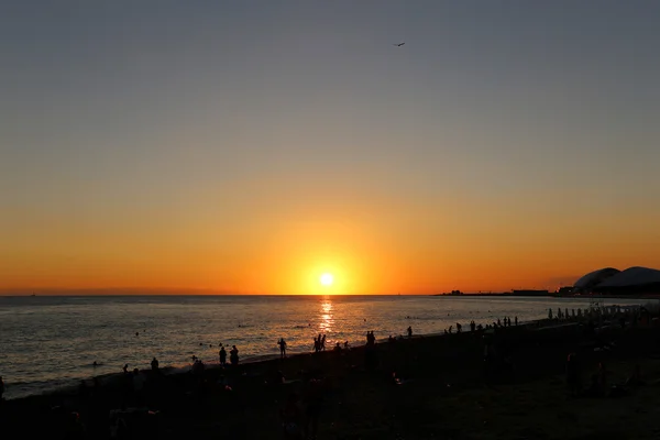 海での美しい夕日 — ストック写真