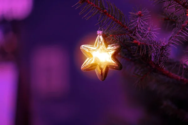 Zdjęcie Tło Piękna Gwiazda Bożego Narodzenia Ciemnym Tle Przykład Kontekstu — Zdjęcie stockowe