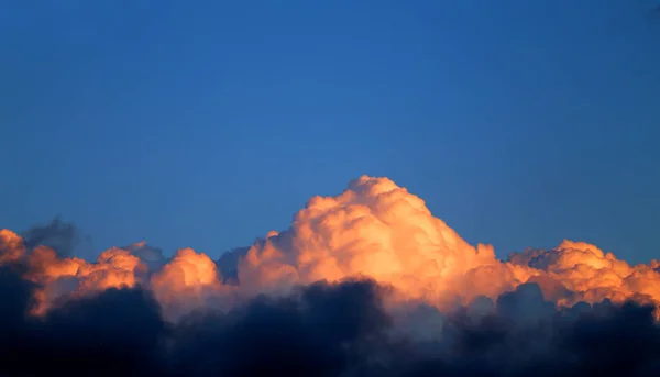 Photo Ciel Magnifique Avec Saison Des Nuages Coucher Soleil — Photo