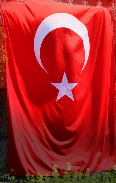 Photo Beau Drapeau Rouge Turquie Illuminé Par Soleil — Photo