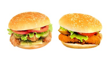 Beyaz arka planda izole edilmiş lezzetli hamburgerlerin fotoğrafı. Paketleme veya reklam için bir hamburger örneği