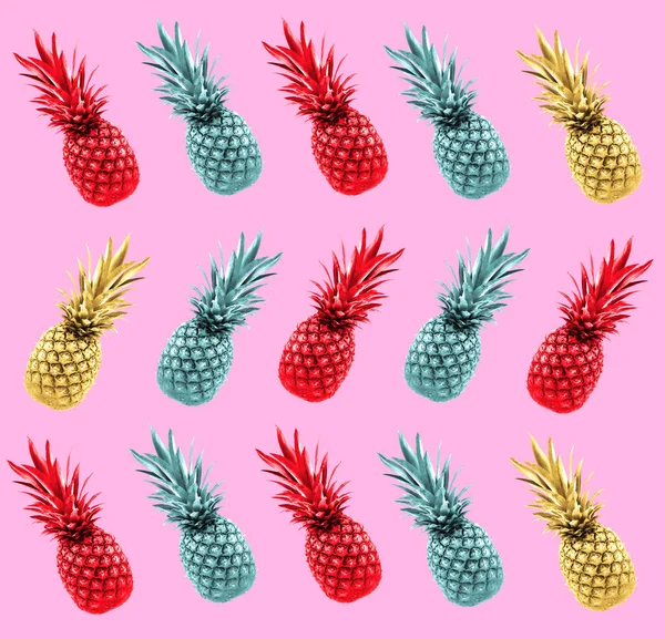 Zdjęcie Kolorowych Ananasów Tle Retro Projekt Ananasa Reklamy Lub Projektowania — Zdjęcie stockowe