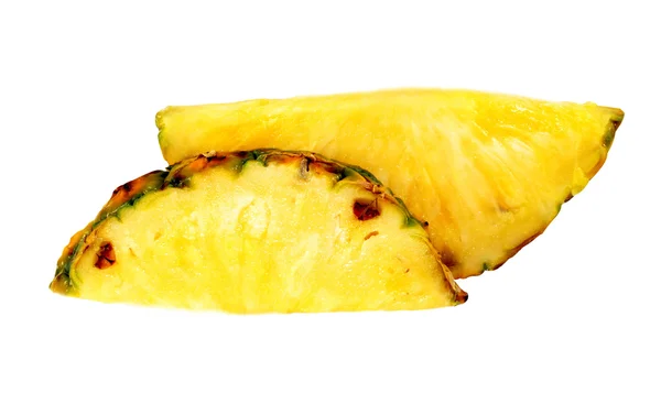 Parlak ve taze ananas dilimleri — Stok fotoğraf