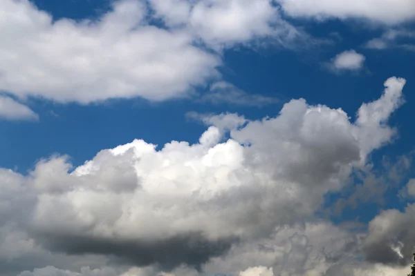 Beautiful clouds — Stock Photo, Image