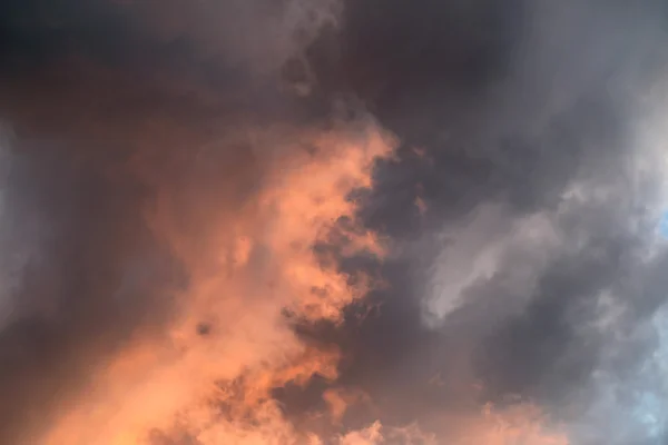 Foto de belas nuvens — Fotografia de Stock