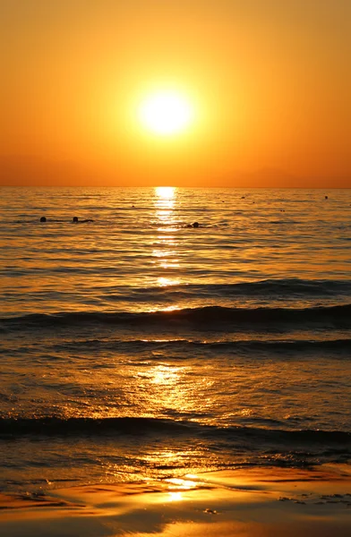 Belo pôr do sol — Fotografia de Stock