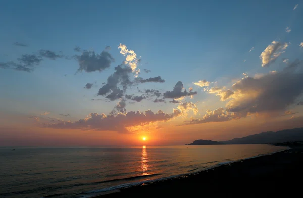 Schöner Sonnenuntergang — Stockfoto