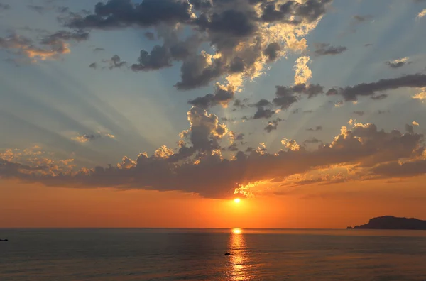 Schöner Sonnenuntergang — Stockfoto