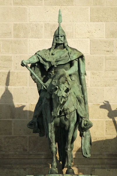 Statue of Hungarian tribal chieftains — Stock Photo, Image