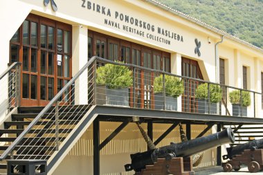 Deniz mirası koleksiyonu, müzenin Adriyatik deniz geçmişte. Tivat, Karadağ