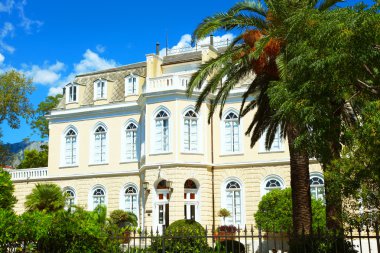 Kral Nikola'nın Palace Bar, Karadağ
