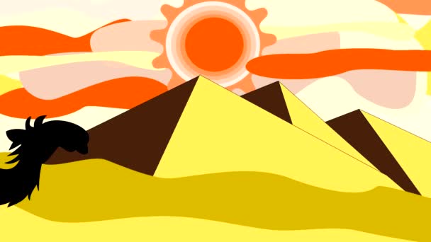Черный силуэт верблюда, идущего через пустыню рядом с пирамидами, анимация, мультфильм — стоковое видео