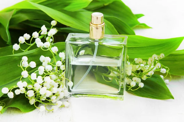 Lily of the valley perfume — Stock Photo, Image