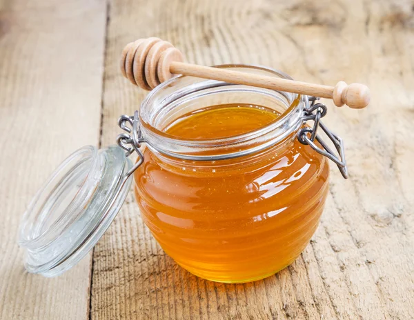 健康的な有機蜂蜜の瓶 — ストック写真