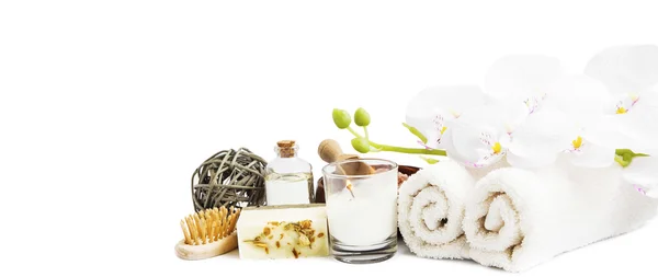 Spa orchid en producten op witte achtergrond — Stockfoto