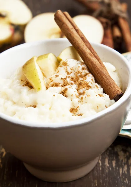 Rice Pudding with Apple and Cinnamon — Stock Photo, Image
